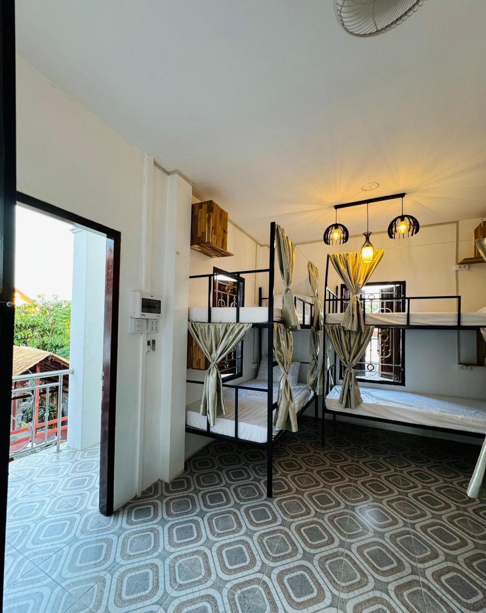 Sabai Sabai Backpackers Hostel Luang Prabang Ngoại thất bức ảnh