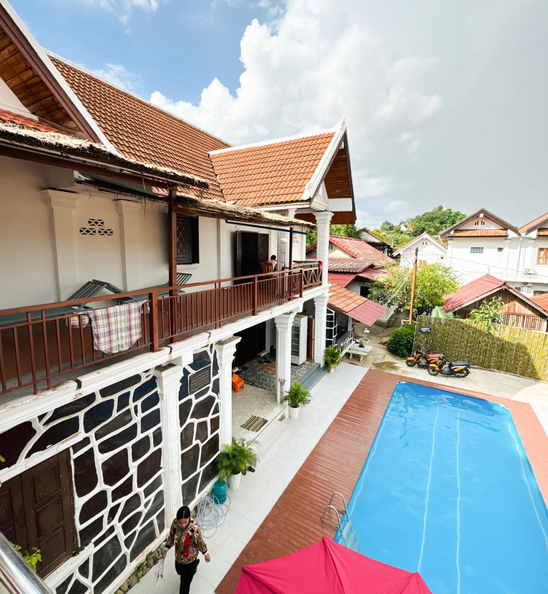 Sabai Sabai Backpackers Hostel Luang Prabang Ngoại thất bức ảnh