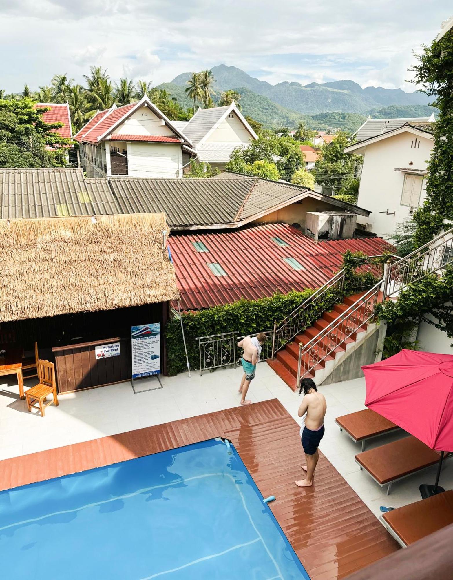 Sabai Sabai Backpackers Hostel Luang Prabang Ngoại thất bức ảnh